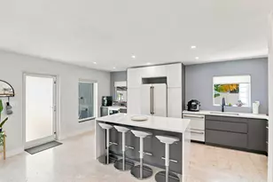 35 NE 29th St, Wilton Manors, FL 33334 - Photo 15