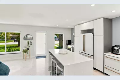 35 NE 29th Street, Wilton Manors, FL 33334 - Photo 19