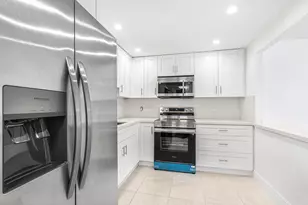 7081 Environ Blvd, Lauderhill, FL 33319 - Photo 3