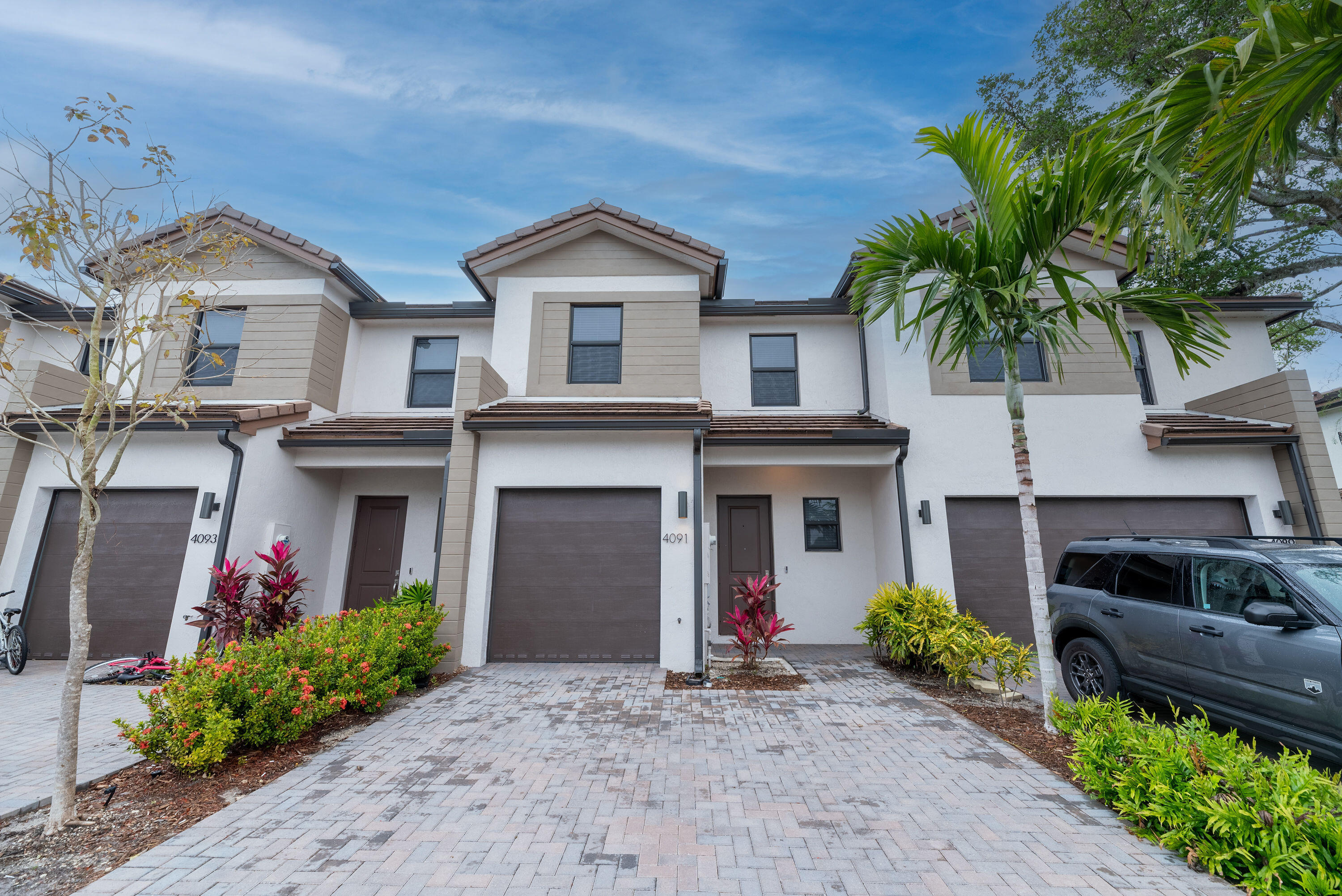 4093 Sunset Wy #4093 - 4093 Sunset Wy #4093, Pompano Beach, FL 33069 Luxury Property | Jose Angel Pina