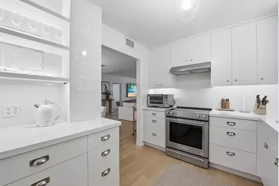 226 Brazilian Avenue #2b, Palm Beach, FL 33480 - Photo 11