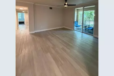 6386 Emerald Dunes Drive #308, West Palm Beach, FL 33411 - Photo 3