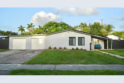 16101 SW 98th Avenue, Miami, FL 33157 - Photo 1