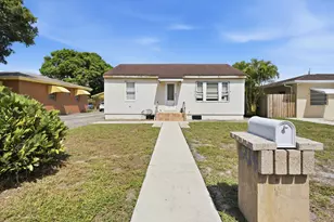 1214 N C St, Lake Worth Beach, FL 33460 - Photo 1