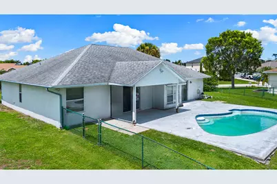 1526 SW Santander Avenue, Port Saint Lucie, FL 34953 - Photo 13