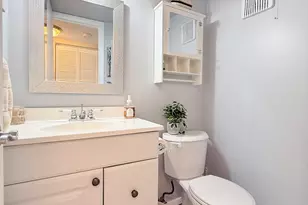 22 Markham A, Deerfield Beach, FL 33442 - Photo 15