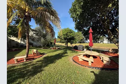22 Markham A, Deerfield Beach, FL 33442 - Photo 35