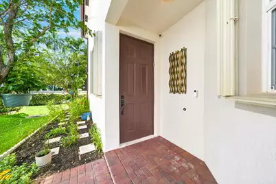 9747 Darlington Place, Cooper City, FL 33328 - Photo 3