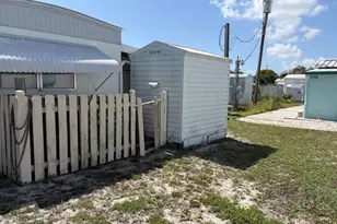 11055 SE Federal Hwy, Hobe Sound, FL 33455 - Photo 15
