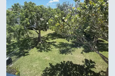 9028 Kingsmoor Way, Lake Worth, FL 33467 - Photo 13