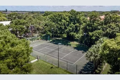 1020 Crystal Way #M, Delray Beach, FL 33444 - Photo 17