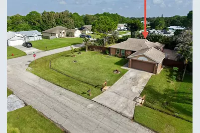 397 SW Ray Avenue, Port Saint Lucie, FL 34983 - Photo 5