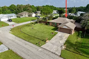 397 SW Ray Ave, Port Saint Lucie, FL 34983 - Photo 5