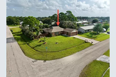 397 SW Ray Avenue, Port Saint Lucie, FL 34983 - Photo 7