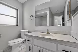 7823 NW 40th St, Coral Springs, FL 33065 - Photo 25