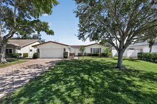 7823 NW 40th St, Coral Springs, FL 33065 - Photo 1