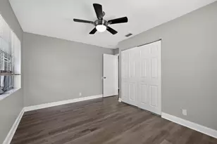 7823 NW 40th St, Coral Springs, FL 33065 - Photo 13