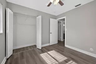 7823 NW 40th St, Coral Springs, FL 33065 - Photo 15