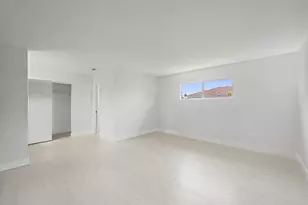 4734 NW 5th Ct, Deerfield Beach, FL 33442 - Photo 11