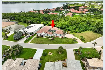 3202 SE Braemar Way, Port Saint Lucie, FL 34952 - Photo 1