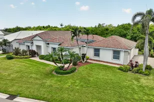 3202 SE Braemar Way, Port Saint Lucie, FL 34952 - Photo 5