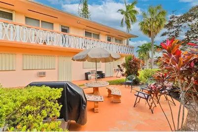 1000 SW 11th Avenue #2E, Hallandale Beach, FL 33009 - Photo 27