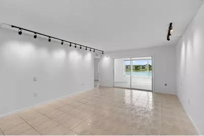14095 Royal Vista Drive #201, Delray Beach, FL 33484 - Photo 11