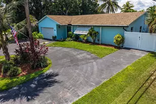 10015 Daisy Ave, Palm Beach Gardens, FL 33410 - Photo 1