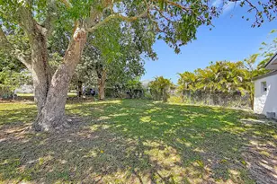 10235 SW 177th St, Miami, FL 33157 - Photo 37