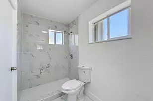 10235 SW 177th St, Miami, FL 33157 - Photo 15