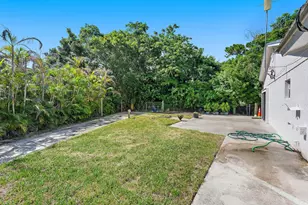 1163 NW 16th Pl, Stuart, FL 34994 - Photo 19