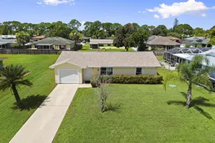 1154 SE Preston Ln, Port Saint Lucie, FL 34983 - Photo 3