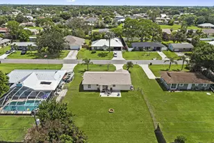 1154 SE Preston Ln, Port Saint Lucie, FL 34983 - Photo 27