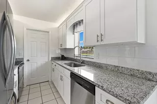 1154 SE Preston Ln, Port Saint Lucie, FL 34983 - Photo 13