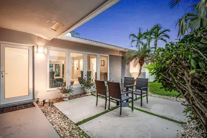 4310 NE 15th Way, Oakland Park, FL 33334 - Photo 5