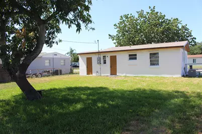 2304 NW 15th Court, Fort Lauderdale, FL 33311 - Photo 3