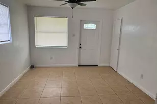 2304 NW 15th Ct, Fort Lauderdale, FL 33311 - Photo 7