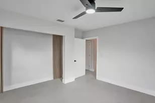 4581 NE 3rd Ave, Oakland Park, FL 33334 - Photo 19