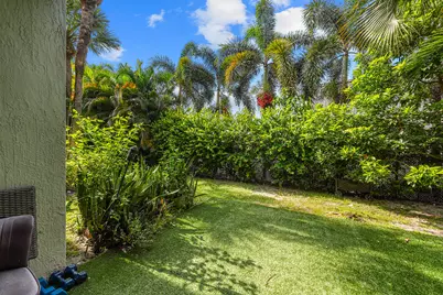 6119 Seminole Gardens Circle, Riviera Beach, FL 33418 - Photo 19