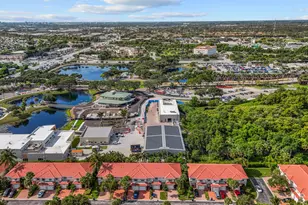6119 Seminole Gardens Cir, Riviera Beach, FL 33418 - Photo 23