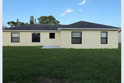 1566 SE Sutton Street, Port Saint Lucie, FL 34983 - Photo 17