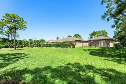 18266 Murcott Boulevard, The Acreage, FL 33470 - Photo 15