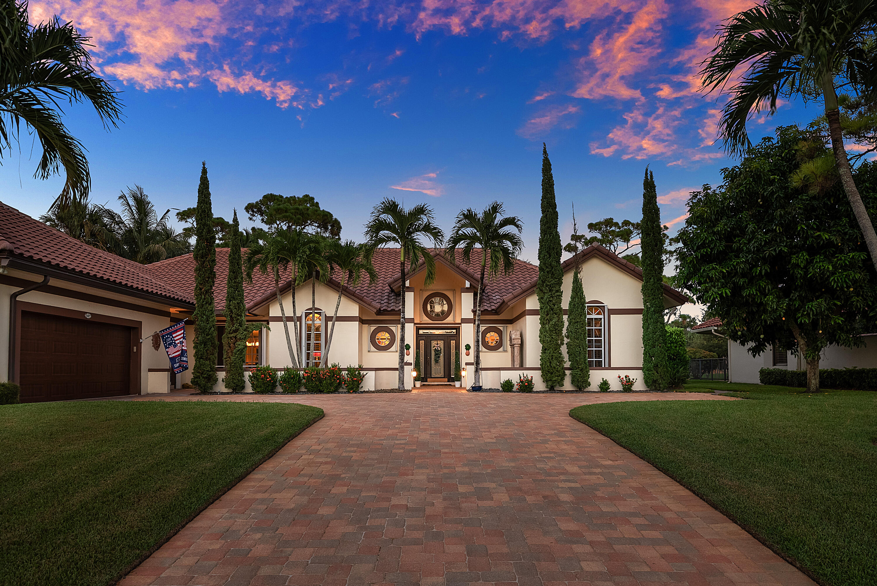 586 N Country Club Dr - 586 N Country Club Dr, Atlantis, FL 33462 Luxury Property | Jose Angel Pina
