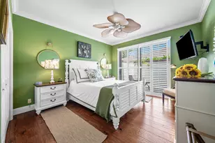 586 N Country Club Dr, Atlantis, FL 33462 - Photo 37