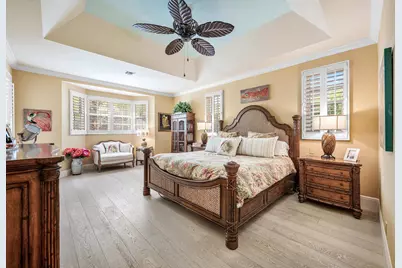 586 N Country Club Drive, Atlantis, FL 33462 - Photo 41