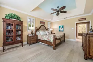 586 N Country Club Dr, Atlantis, FL 33462 - Photo 43