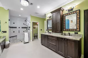 586 N Country Club Dr, Atlantis, FL 33462 - Photo 45