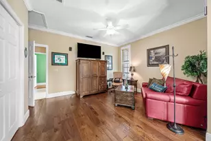 586 N Country Club Dr, Atlantis, FL 33462 - Photo 35