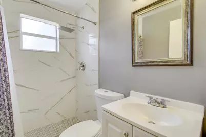 1325 W 32nd Street, Riviera Beach, FL 33404 - Photo 5