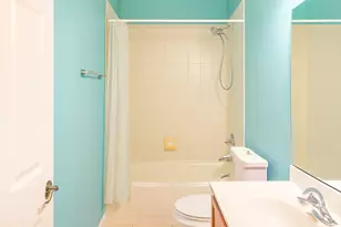 2303 Center Stone Ln, Riviera Beach, FL 33404 - Photo 9